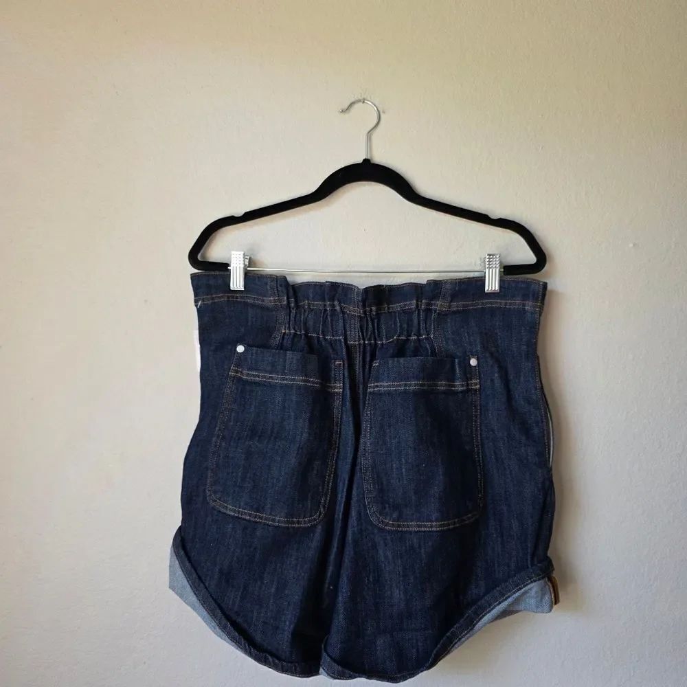 NWT Anthropologie Pilcro Cinch-Waist Roll-hem Dark Wash Shorts Size 30 - Picture 6 of 11